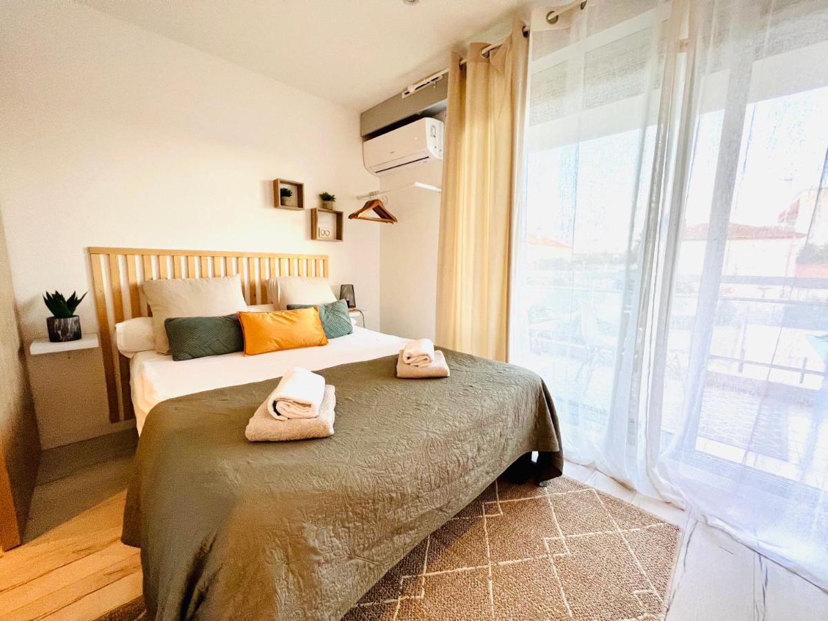 Les Palmiers - Appartement Avec Piscine Proche Plages - Wifi Et Clim 昂蒂布 外观 照片